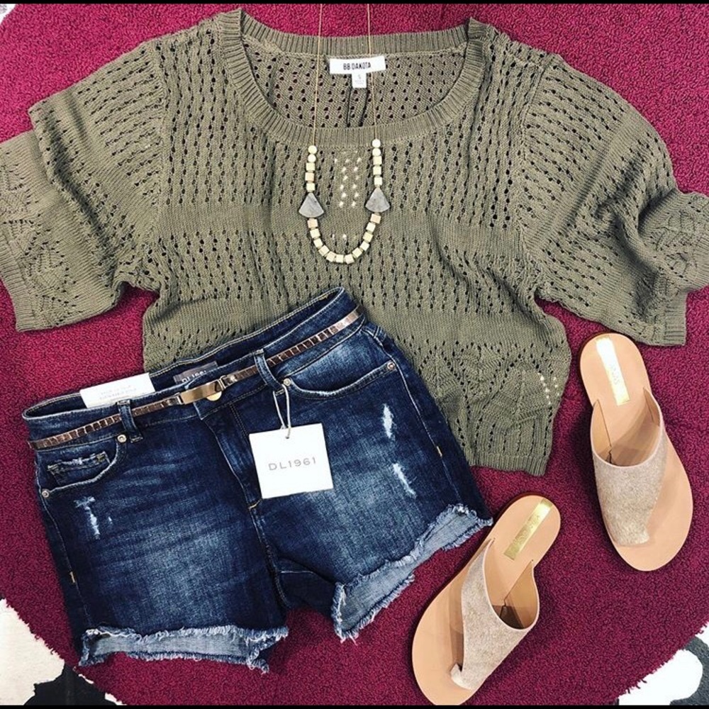 Army Green light weight knit crop sweater